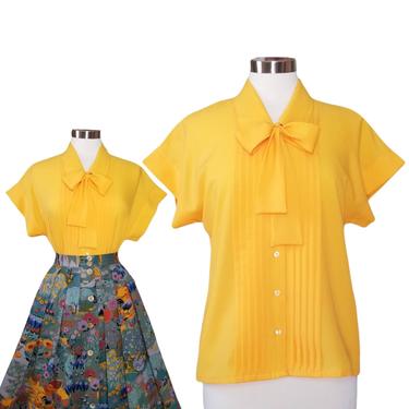 Vintage Pleated Blouse, Medium Large / Yellow Pussy Bow Blouse / Summer Button Blouse / 70s Secretary Blouse / Short Sleeve Mod Dress Blouse 