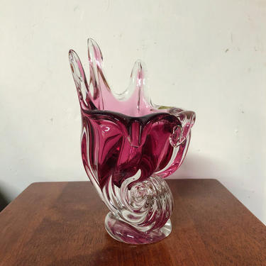 Vintage Egerman Crystal Art Glass Pink Cranberry Centerpiece Cornucopia Horn of Plenty Vase 