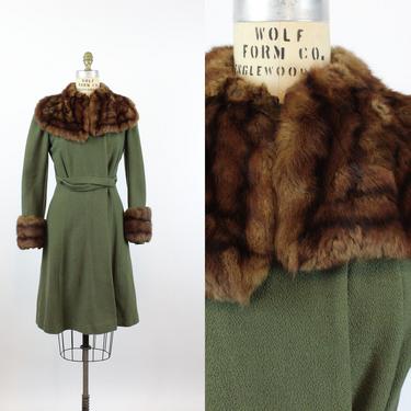 1940s OLIVE green fur COLLAR and cuffs coat small medium | new winter 