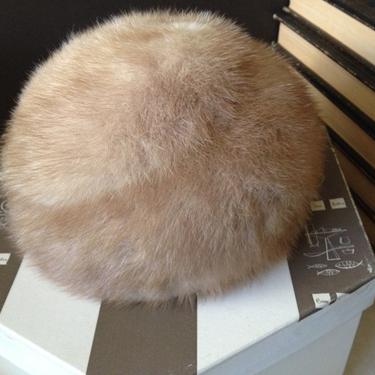 1960s French Room ~ Mink Fur Hat with Original Box 
