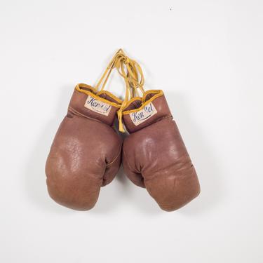 Vintage Leather Ken Wel Boxing Gloves c. 1940