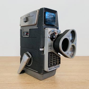 Vintage Bell and Howell Zoom Electric Eye 8mm Video Camera 