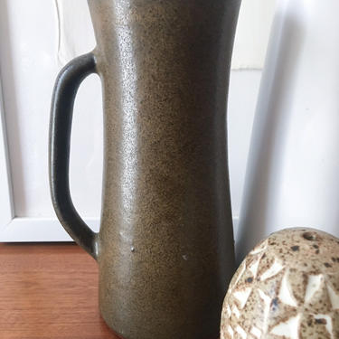 Early Vase with handle by Andersen Studio, Maine Vintage Handmade American Pottery Midcentury Pitcher 