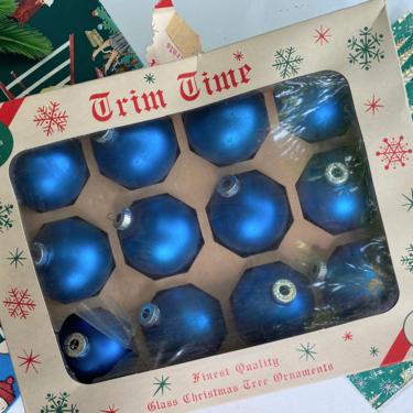 Vintage Shiny-Brite Pearl Blue Ornaments In Box, Set Of 12, 1 With Gold Embossed Design, Max Eckardt & Sons 