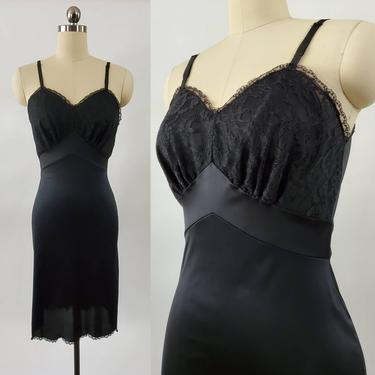 1960s Vanity Fair Slip with Lace Bodice and Pointed Midriff 60s Lingerie 60s Women's Vintage Size XS/Small 