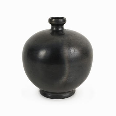 Lama Blackware Ceramic Vase Oaxaca Mexico Barro Negro Pottery Mata Ortiz 