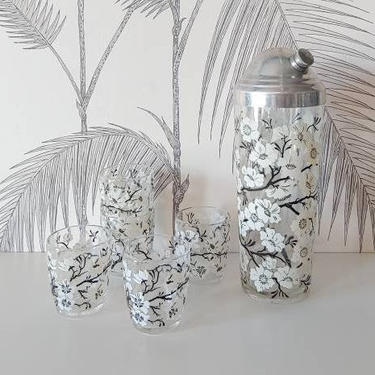 Vintage Cocktail Shaker with 5 Glasses, Cherry Blossom motif, Art Deco period, circa 30's 