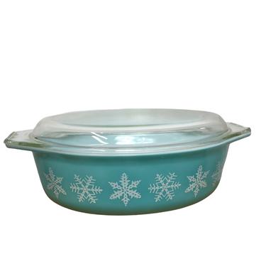 Vintage Pyrex Aqua Snowflake Turquoise Aqua Covered Casserole w/Lid 2.5 Quart Oval Dish Serving Dish Cookware 