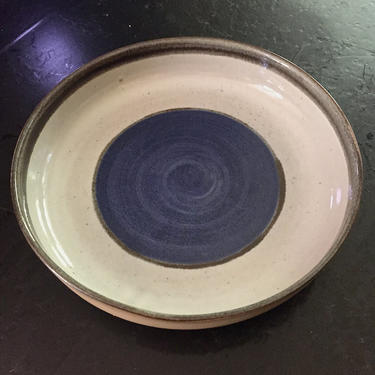 Gordon Jane Martz Marshall Studio Ceramic Charger Blue Dot Centerpiece Bowl Mid-Century Mad Men Eames Era Art Pottery 