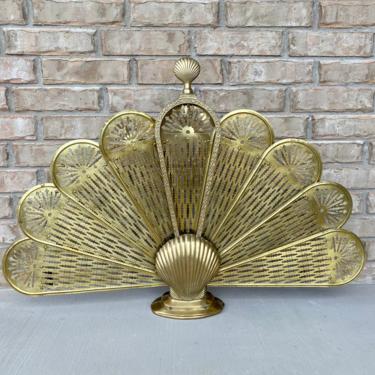 Mid-Century Brass Fireplace Screen with Sea Shell Motif, Fan or Peacock Design 