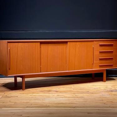 Danish Modern Teak Credenza Sideboard - Mid Century Modern Storage Cabinet 
