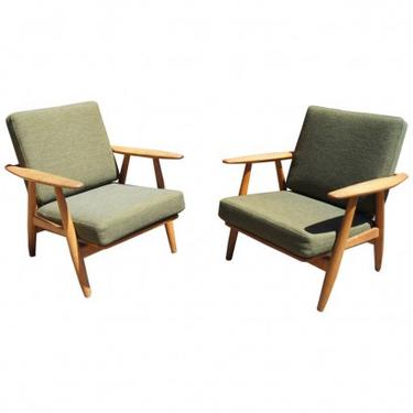 Pair of Oak GE-240 Lounge Chair by Hans Wegner for GETAMA