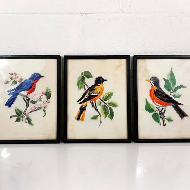 Vintage Set of 3 Framed Needlepoint Birds Fiber Art Crewel Wood Frame Bird Bohemian 1970s 70s Bohoemian Boho 