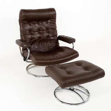 Ekornes Stressless Mid Century Chrome and Leather Lounge Chair and Ottoman - mcm 