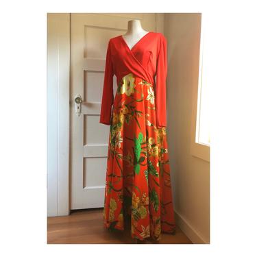 1970s Red Floral Lounge Dress- size large 