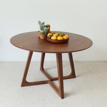 Walnut Round Dining Table with V Legs