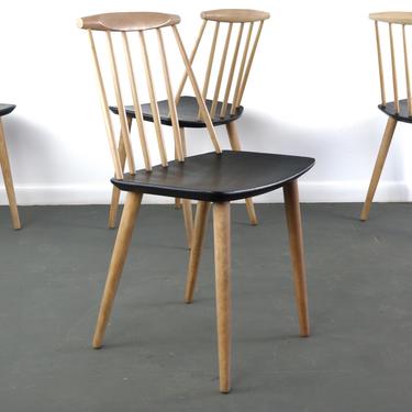 Set of Four (4) Farmhouse Spindle Chairs designed by Folke Palsson for FDB Mobler, Denmark by ABTModern