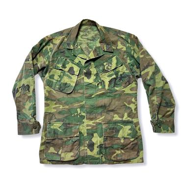 Vintage 1960s Vietnam War ERDL Rip-Stop Camouflage Poplin Shirt / Jacket ~ size Small Regular ~ USMC Marine Corps ~ Jungle Coat ~ Stencil ~ 