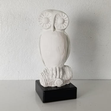Eileen Stein Art Pottery Owl Sculpture . 