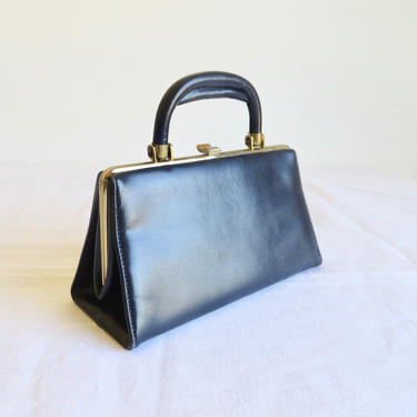 Vintage 1950's 60's Navy Blue Faux Leather Triangle Purse Single top Handle Gold Closure Hardware Retro 50's Handbag Rockabilly 