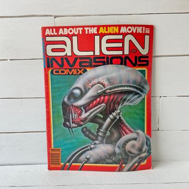 Vintage 1979 Warren Magazine Presents Alien Invasions Comix // Alien Movie Collector, Alien Movie Decor // Vintage Comic Collector // Gift 