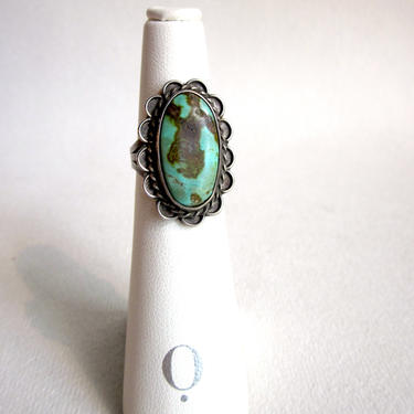 Vintage Sterling Silver and Brown and Gold Veined Turquoise Navajo Style Artisan Natural Stone Southwestern Style Statement Ring 