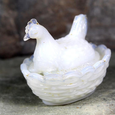 Vallerysthal French Glass Mini Chicken Dish - Covered Dish - Tiny Chicken - Opalescent Small Trinket Dish | FREE SHIPPING 