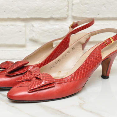 Salvatore Ferragamo Red Leather Sling Back Pumps with Snakeskin Bow Women's Size 9 High Heel Shoes 