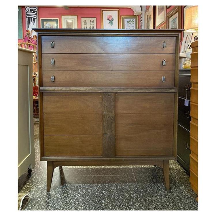 Basset furniture mid century modern tall chest with 5 drawers 40” length / 19” width / 45.2” height 