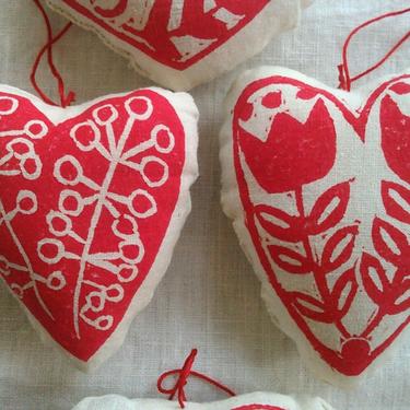 Valentine Flower Hearts, Tulip, Bridesmaid , Red Heart, Wedding, Sachet, Anniversary Gift for Her, Anniversary Gift  for Him, Ornament 