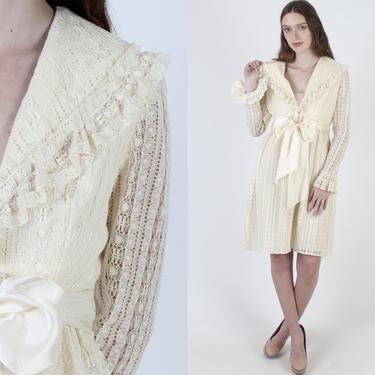 Simple Tuxedo Ruffle Collar Mini Dress / Plain Ivory Sheer Lace Sleeves / Vintage 70s Crochet Floral Trim / 1970s Mod Sailor Inspired 
