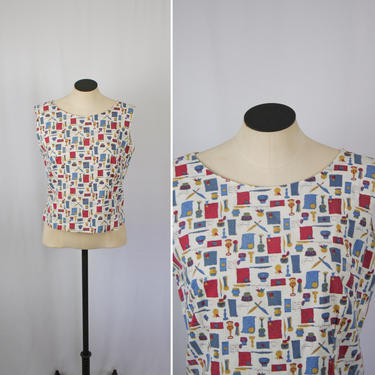Vintage 50s top | Vintage novelty book print shirt | 1950s sleeveless blouse 
