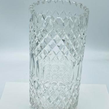 Crystal Cylinder Crisscross Vase diamond - 10&quot; X 4 3/4&quot;- Great Condition 