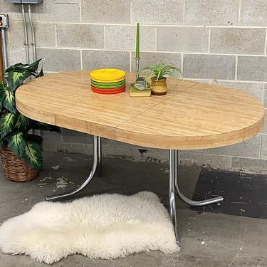 LOCAL PICKUP ONLY ———— Vintage Dining Table 