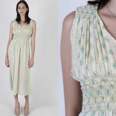 Vintage 40s Antique Edwardian Dress / Ivory Green Floral Thin Cotton Nightgown / Delicate Old Fashion Farm Dress / Womens Chore Kitchen Maxi 