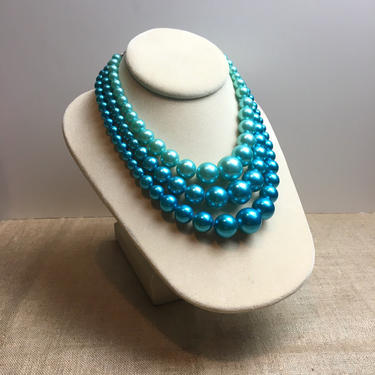 1960s vintage aqua plastic graduated bead necklace - 1960s vintage 