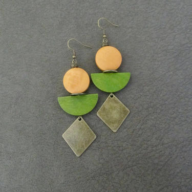 Wooden earrings, Afrocentric earrings, African earrings, bold earrings, statement earrings, geometric earrings, rustic bronze earring green 