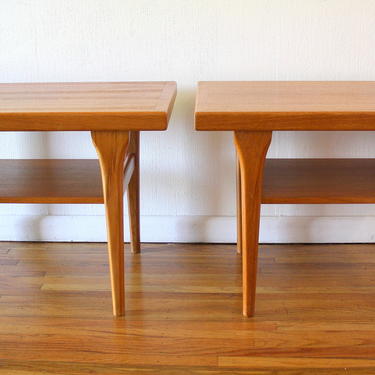 Mid Century Modern Pair of Danish Teak Side End Tables