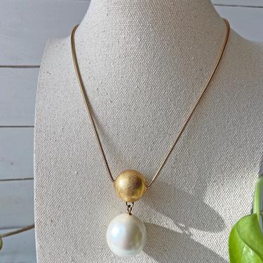 Vintage Faux South Sea Golden And Pearl Necklace // Vintage Modern, Sophisticated Beaded Necklace, Costume Jewelry // Perfect Gift 