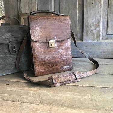French Vintage // Brown Crossbody Handbag 