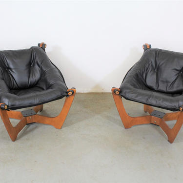 Pair of Mid-Century Danish Modern Odd Knutsen Lounge Chairs 