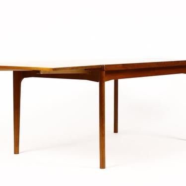 Danish Modern / Mid Century Teak Expandable Dining Table — Rectangular — Draw Leaf — Vejle Stole Møbelfabrik 