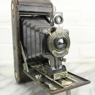 Eastman Kodak No. 1-A Autographic Kodak Jr. Folding Camera 
