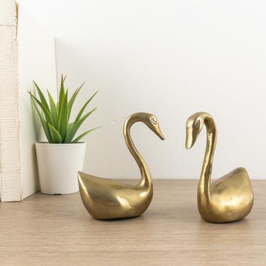Vintage Pair of Small Solid Brass Swan Figurines, Small Shelf Decor, Desktop Animal Paperweight 
