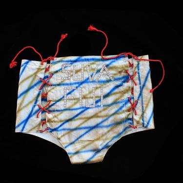 Rare! 1940s Lingerie / 40s WWII Novelty Panties / LACE UP Knickers / Suva Fiji / Embroidered 
