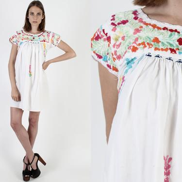 Vintage 70s White Oaxacan Mini Dress / 1970s Cotton Mexican Hand Embroidered Dress / Bright Floral Quincenera Fiesta Cover Up Mini Dress 