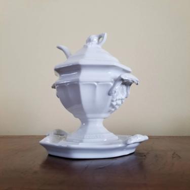 Vintage White Ironstone Tureen / 60s Grape Red Cliff Ironstone China / Pedestal Sauce Tureen / Small Victorian Tureen Underplate Lid Ladle 