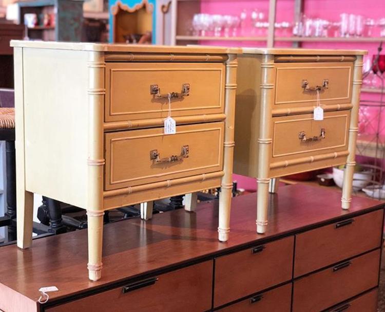                   Pale green 1970&rsquo;s bamboo motif nightstands!