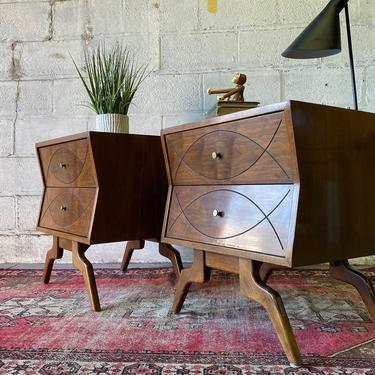 INSANELY Amazing Mid Century Modern &amp;quot;ORIGAMI&amp;quot; NIGHTSTANDS 