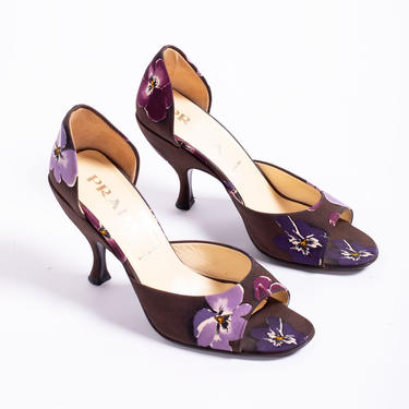 Vintage PRADA Brown Satin Floral Open Toe Heels 37.5 Violet Print Purple Y2K Peep Toe 